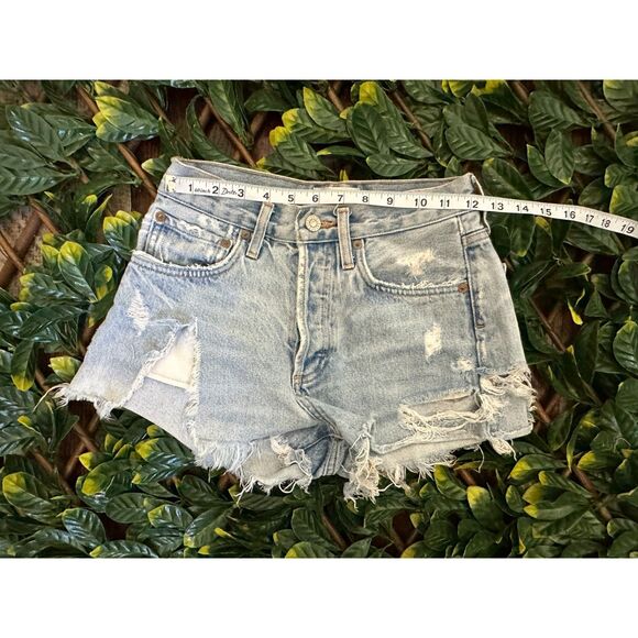 AGOLDE Light Wash High Rise  Distressed Denim Shorts Size 23 - Picture 6 of 9